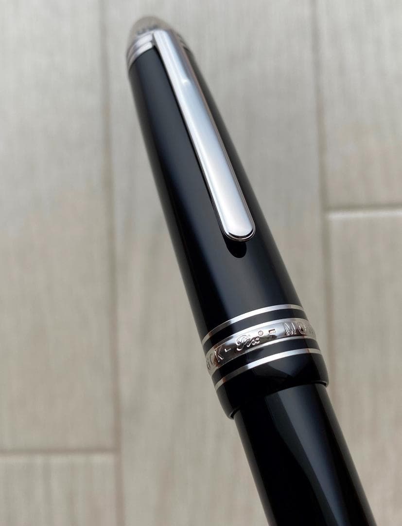 未使用に近い　希少 モンブラン ダイヤモンド ル・グラン　ボールペン　 限定品