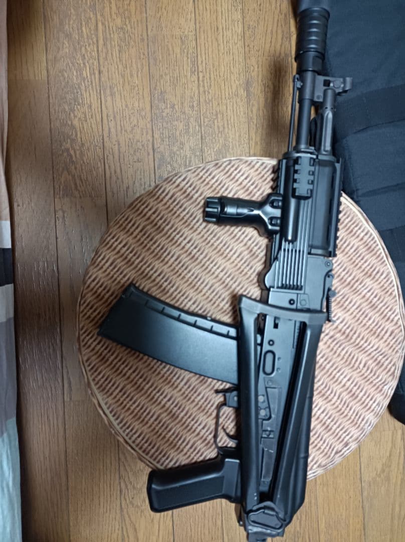 東京マルイ　AK102　電動ガン