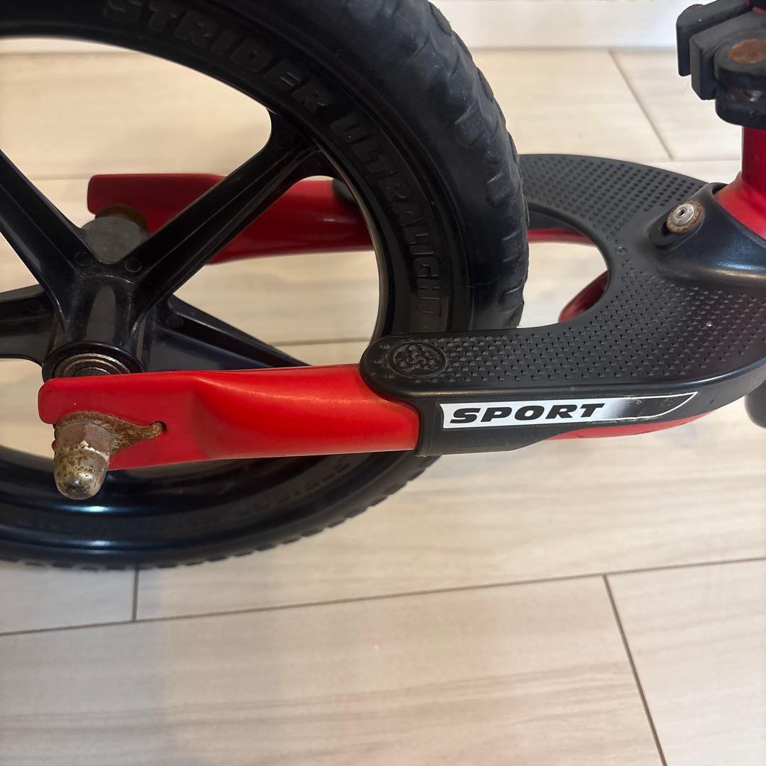 STRIDER 12 クラシック バランスバイク 赤　レッド