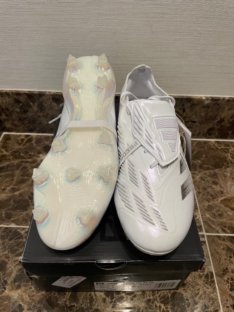 国内未発売 プレデター エリート Elite FT FG 24.5cm