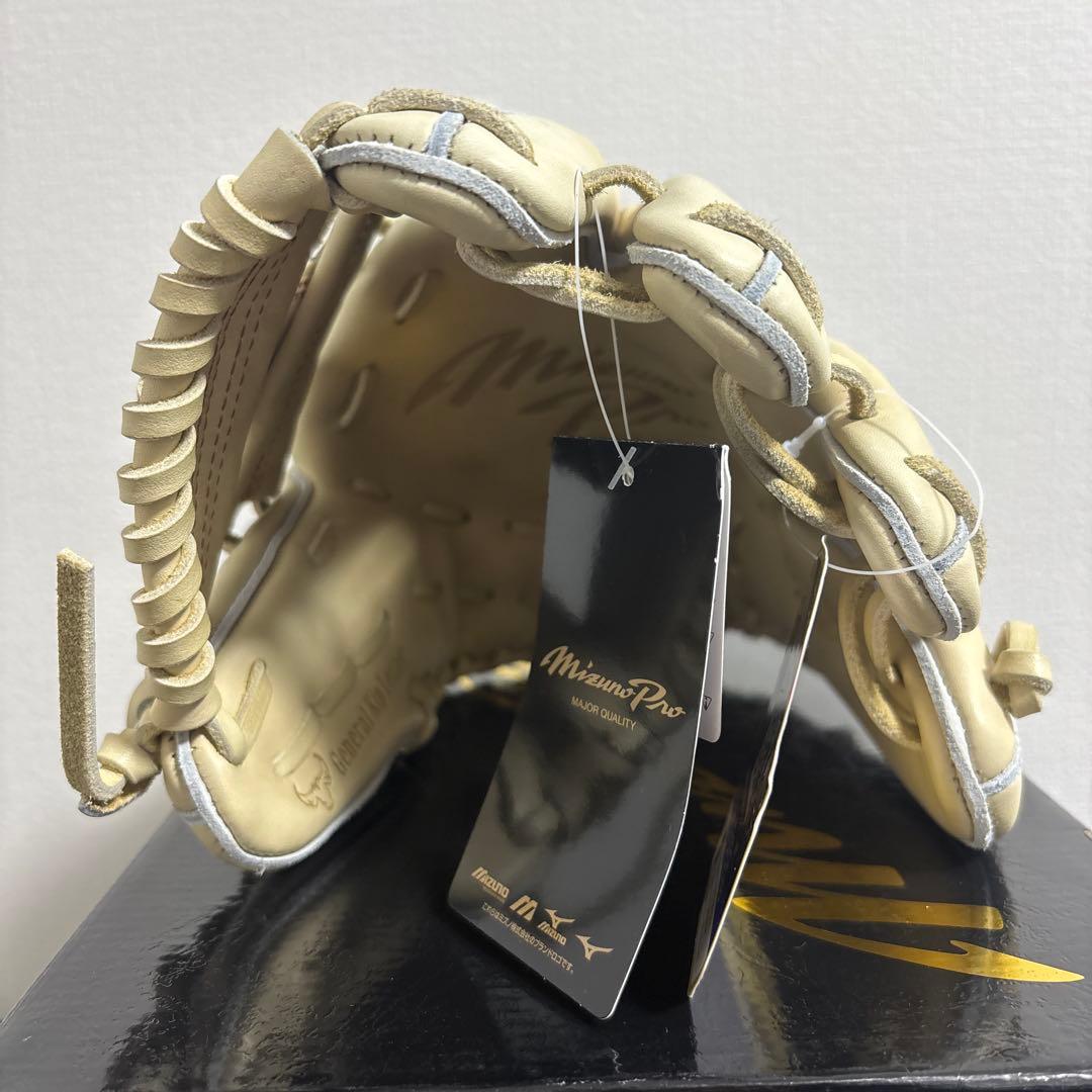 ミズノプロ　硬式用　内野　グラブ　グローブ　定価66,000円　5DNA