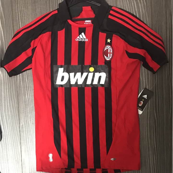 カカ サイン入りユニホーム