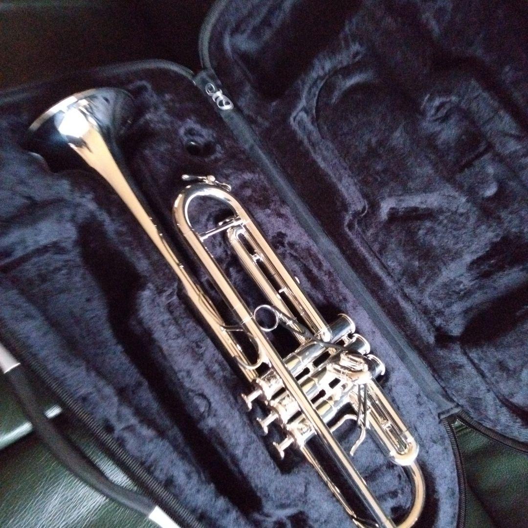 XOトランペット1602LTR−S 純正ケース付　XOマウスピース3C付