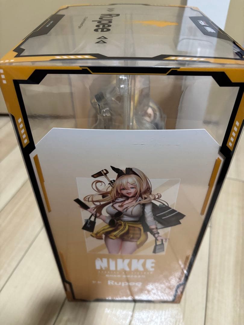 未開封　勝利の女神：NIKKE ルピー 1/7 フィギュア 特典タペストリー付