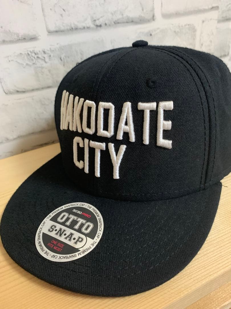 GLAY 函館G4スペース　　函館限定キャップ黒 特別非売品プレゼント付き