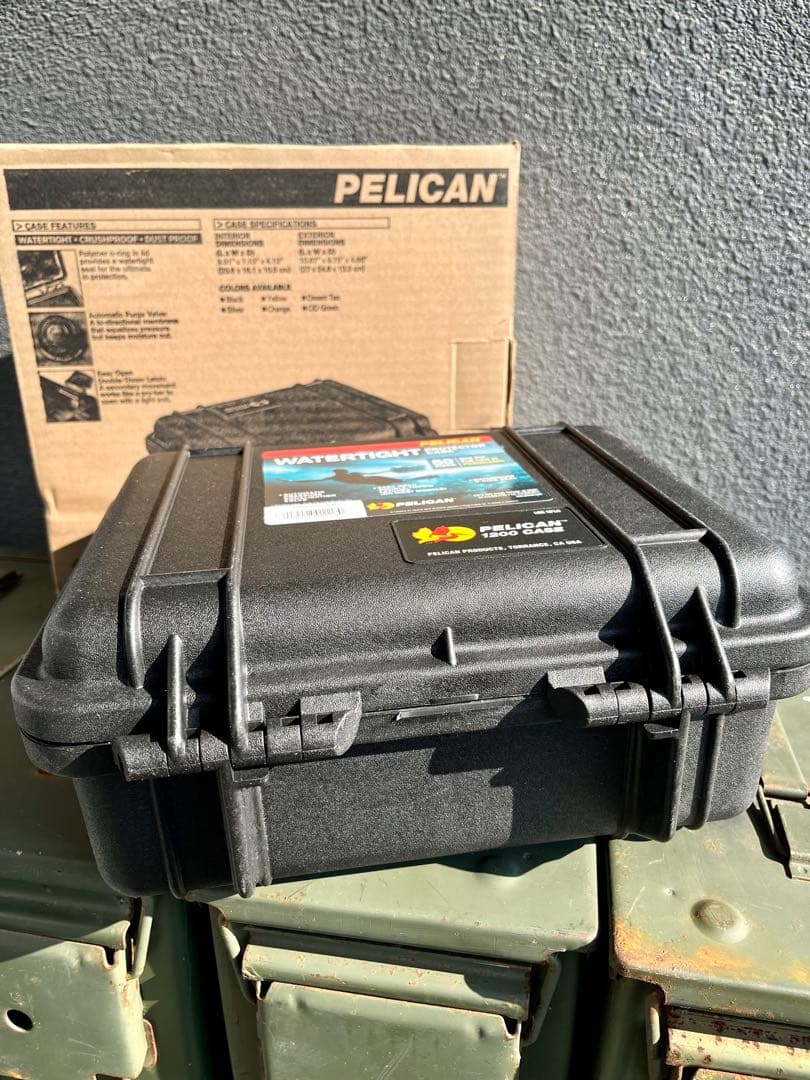米軍放出未使用品 PELICAN ペリカン1200 ハードケースブラック防水防塵