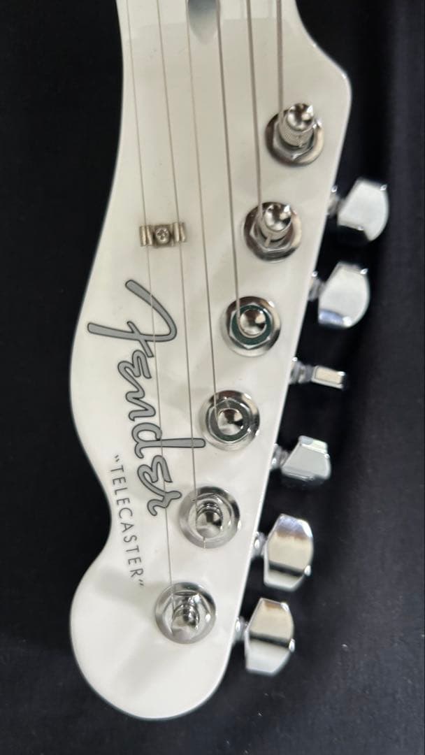 希少　SILENT SIREN Telecaster Arctic White