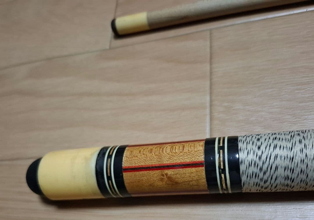 ビリヤードキュー 木製ケース付き