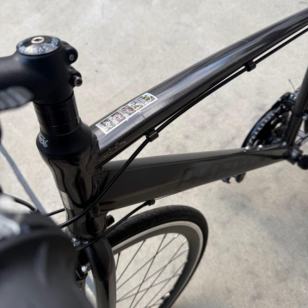 み*ー様 ほぼ新品　クロスバイク　ロードバイク　自転車　700c 黒色　大阪南部