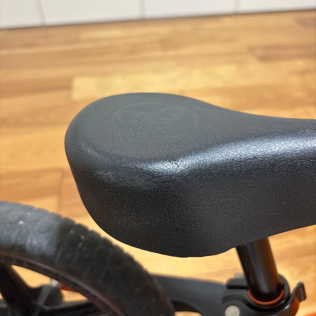 ストライダー スポーツモデル 12インチ　オレンジ