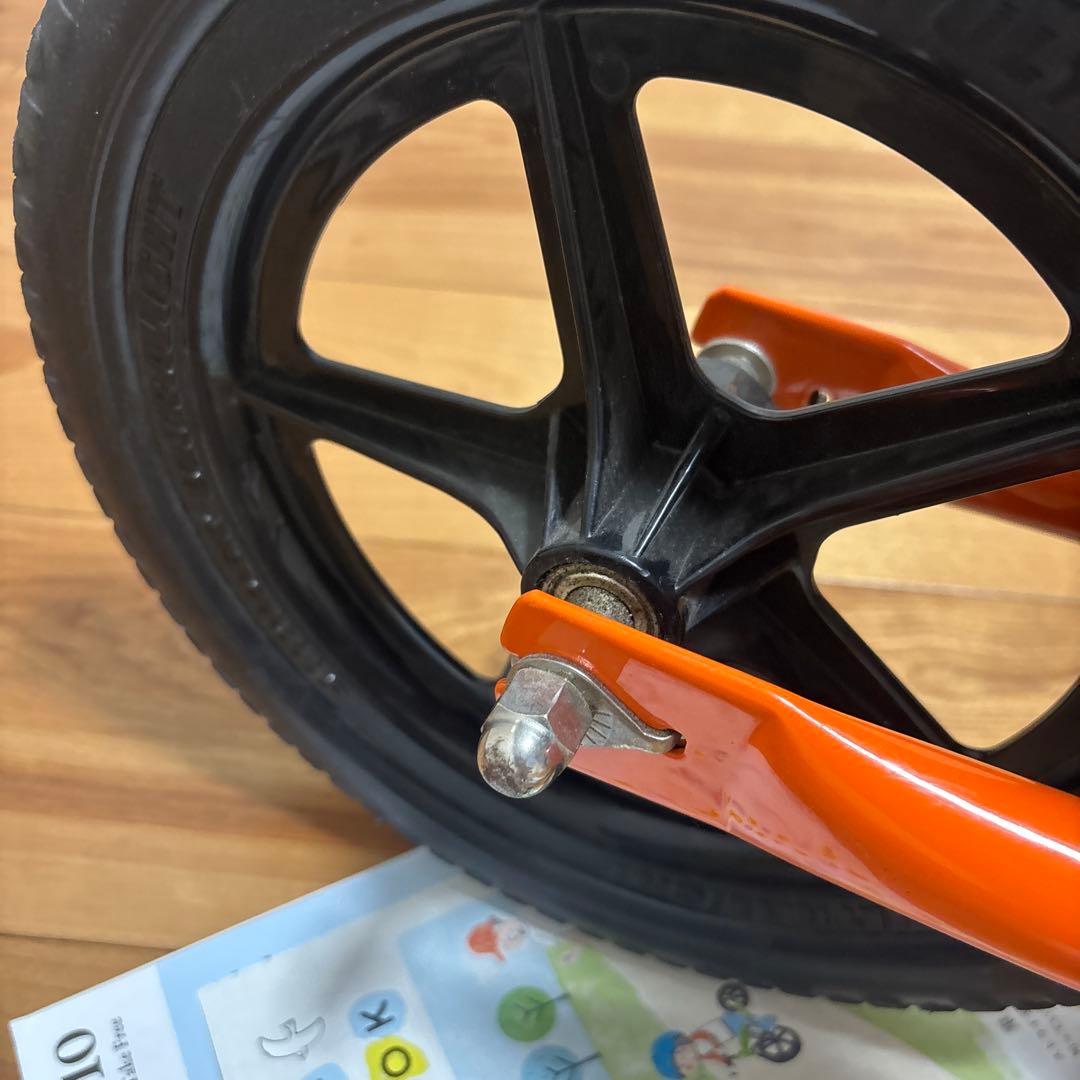ストライダー スポーツモデル 12インチ　オレンジ