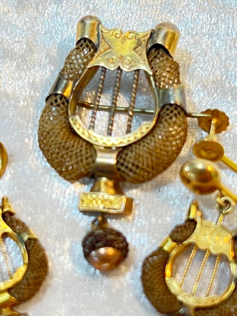 モーニングジュエリー　ヘヤーアクセサリー　ゴールド12ct