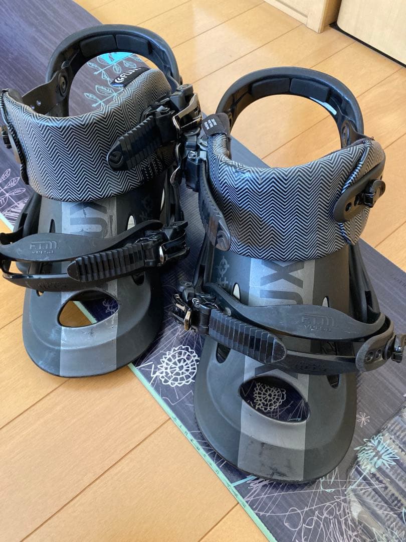 スノーボード　セット　レディースHEAD 143