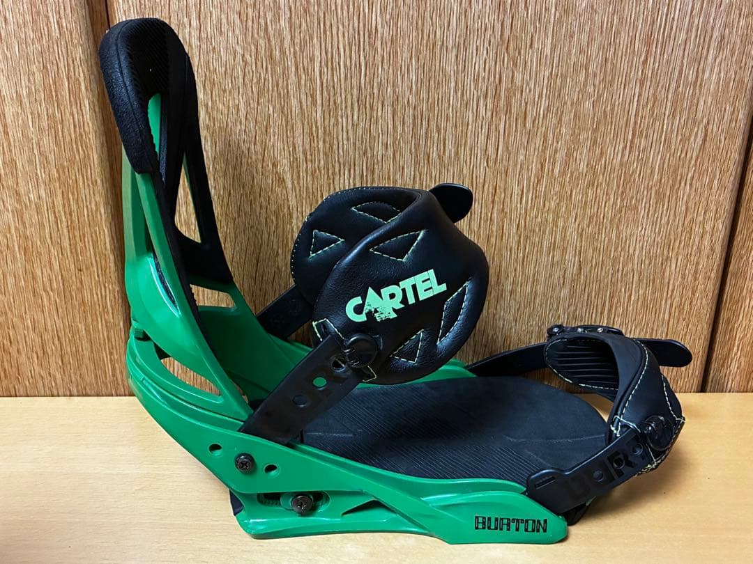 バートンBURTON【ミッションMISSION（メンズSサイズ）】緑×黒