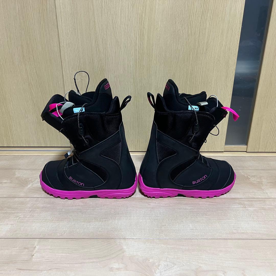 【極美品】BURTON スノーボードブーツ 女性用 黒/ピンク