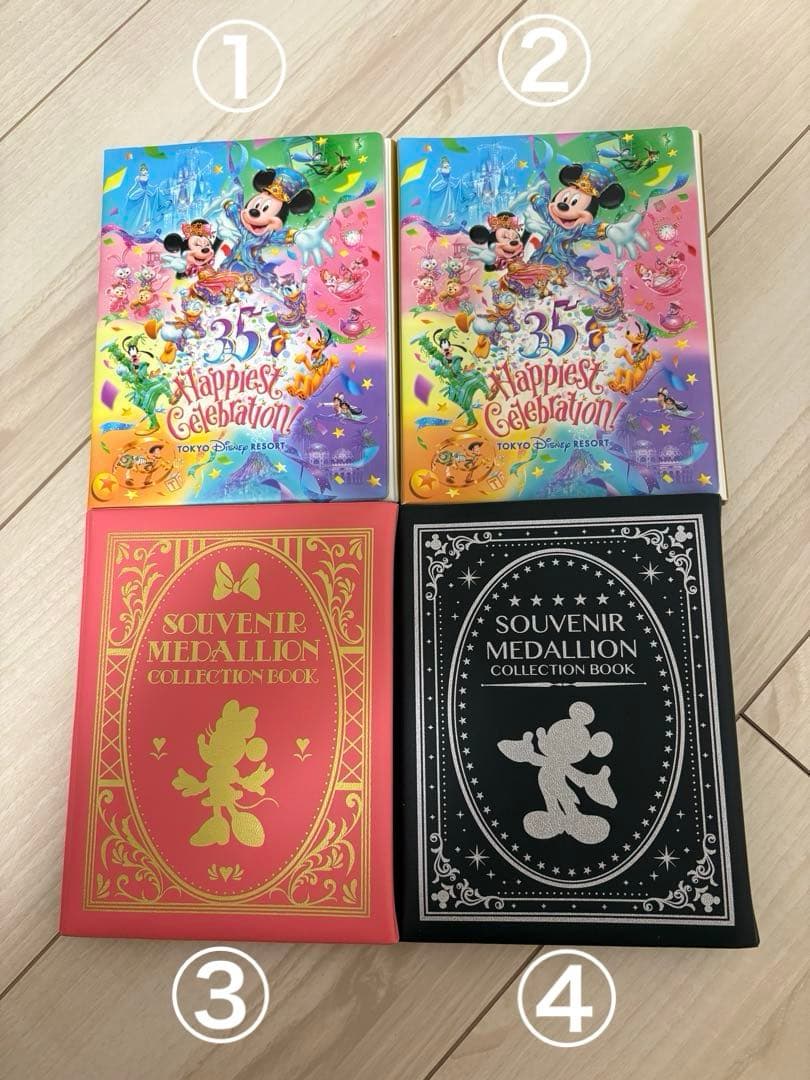 ディズニー　スーベニアメダル　208枚　メダルコレクションブック付き