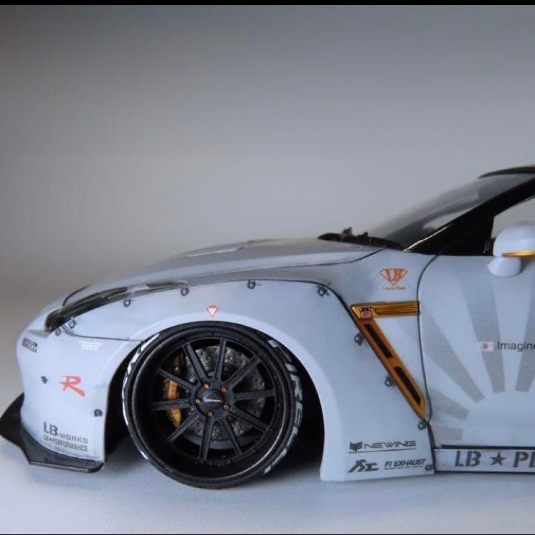 1/24 アオシマ完成品 LBWK GTR リバティーウォーカスタム