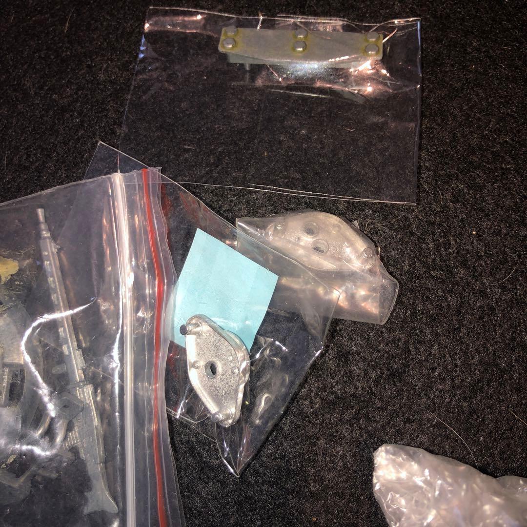 タミヤ1/16タイガー1型戦車用メタル転輪、その他メタルパーツ