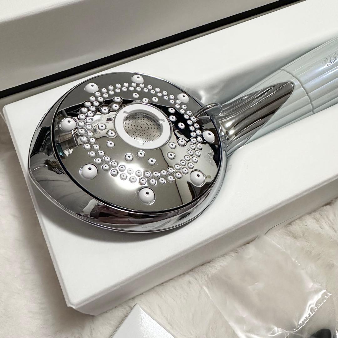 【新品未使用品】新品カートリッジ付　リファリファファインバブル ピュア/ホワイト