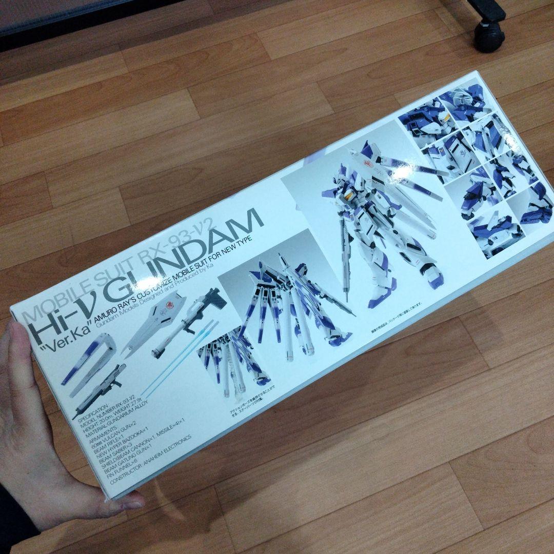 11-31 MG Hi-νガンダム Ver.Ka