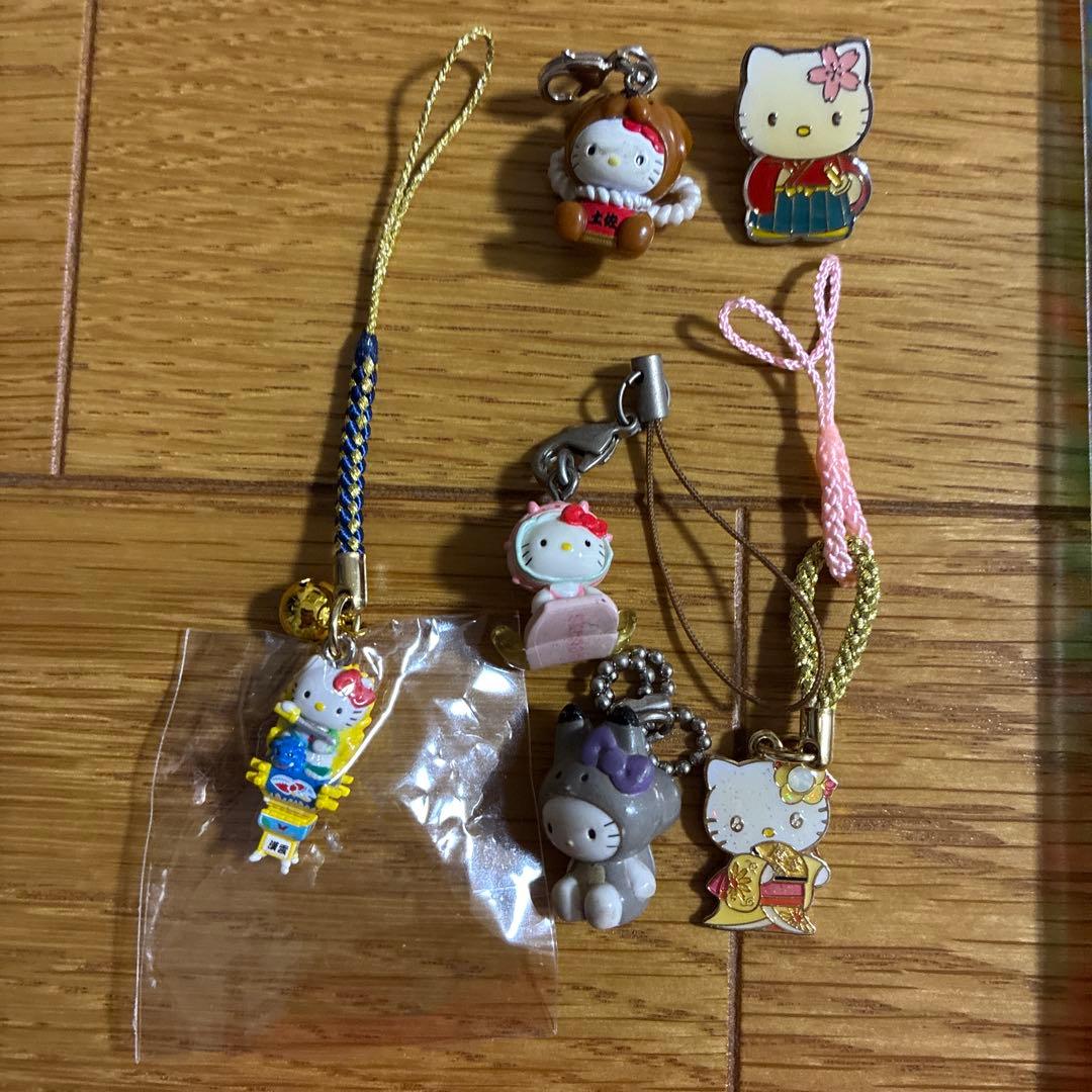 【匿名配送:26個セット】ご当地キティ まとめ出品 ハチミツとクローバー含む