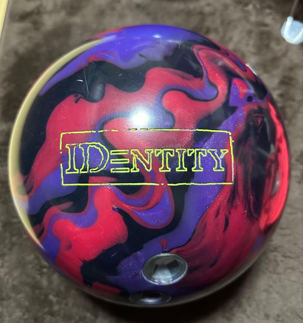 ボウリング　アイデンティティ　IDENTITY 15p