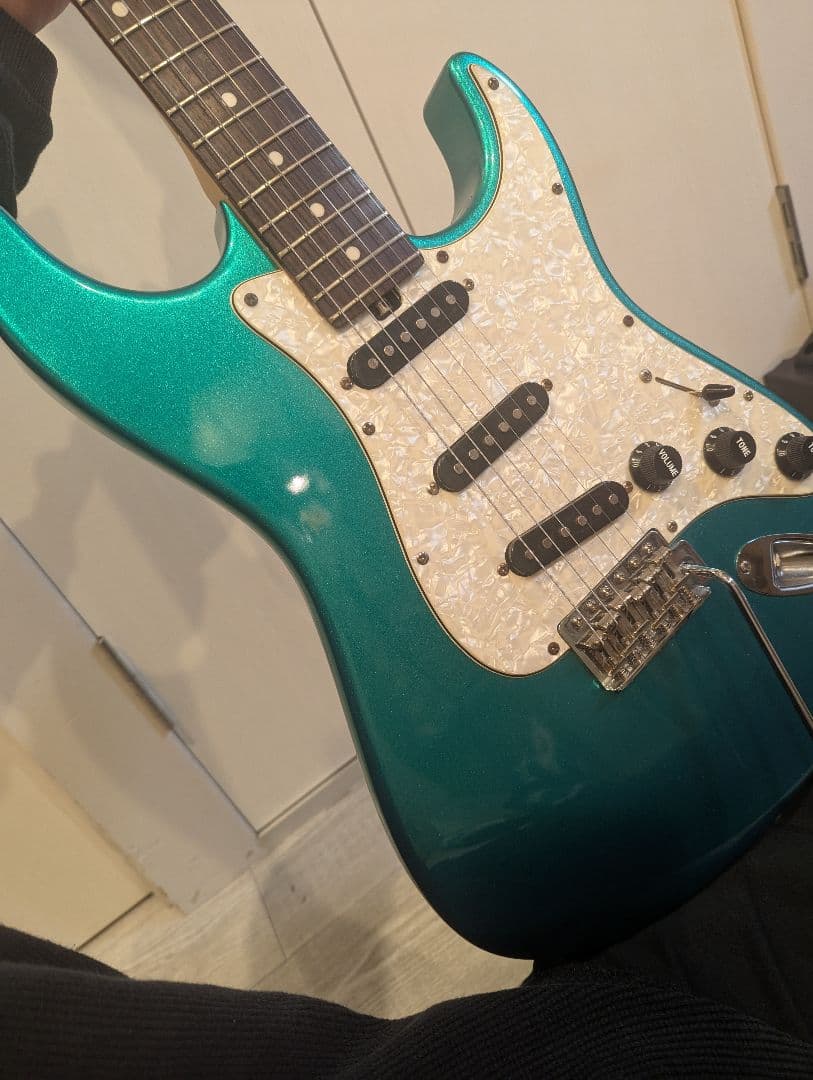 Bacchus GP-001 バッカス ストラト ラメ スパークル