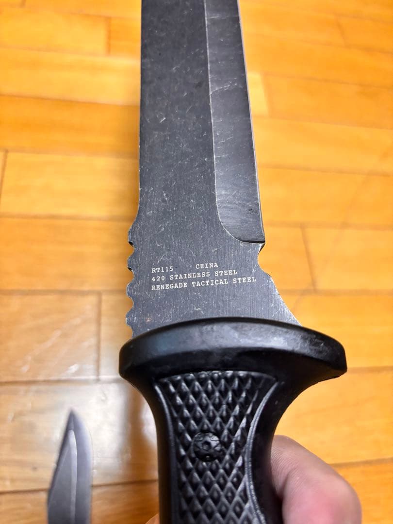 STRIKE FORCE VAMPIRE ナイフセット