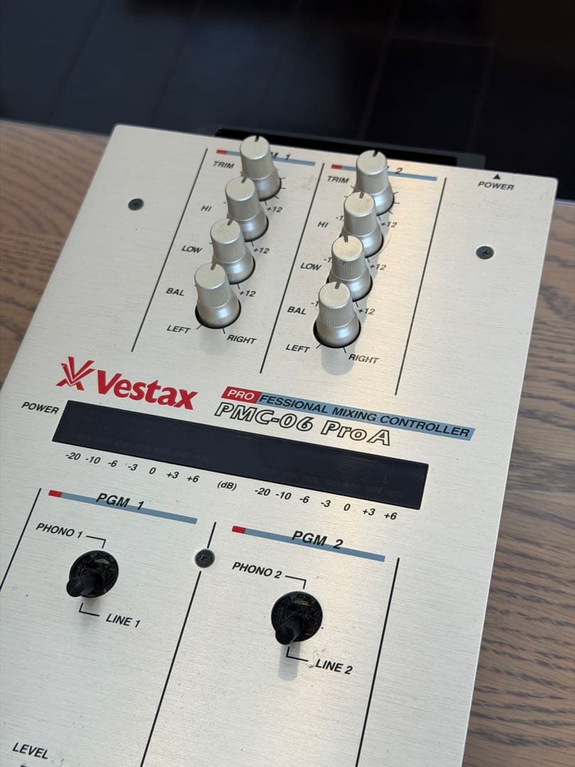 VESTAX ベスタクス　PMC-06 ProA DJミキサー　純正アダプタ付き