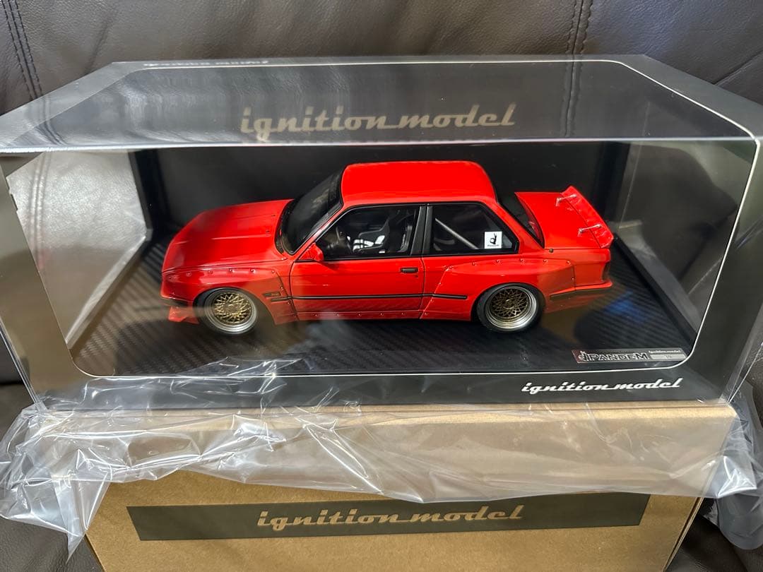 1/18 イグニッションモデル PANDEM  E30 M3 E30 赤