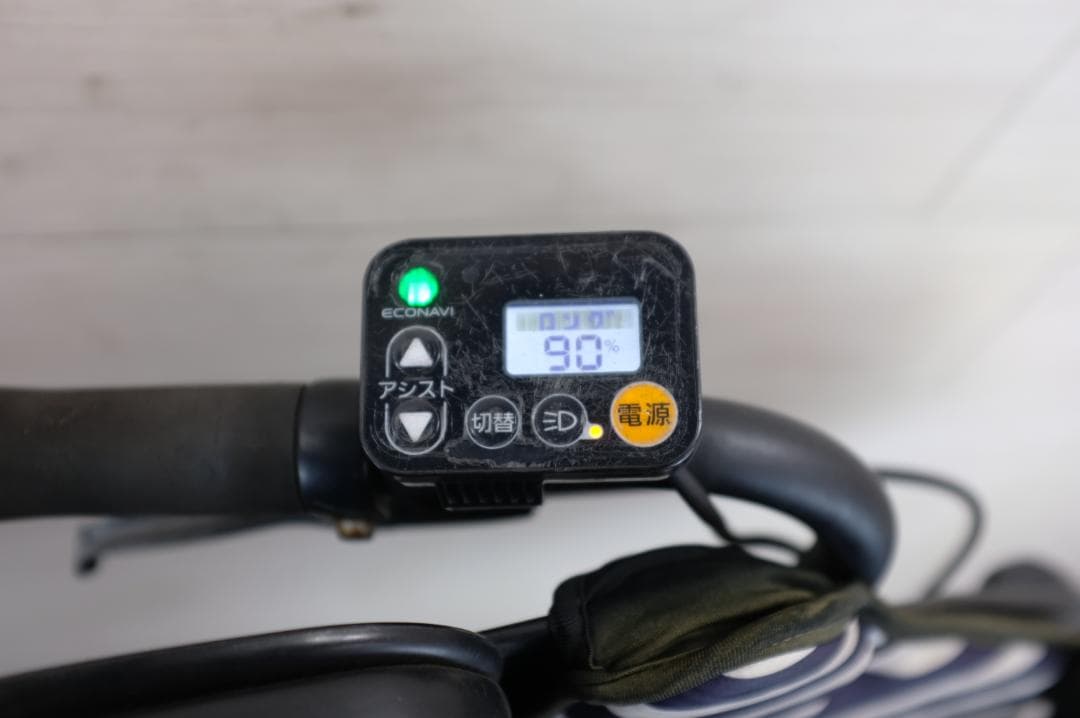 二*輪様 高年式パナソニック ギュット　　20インチ　3段　8.0Ah（4点灯）