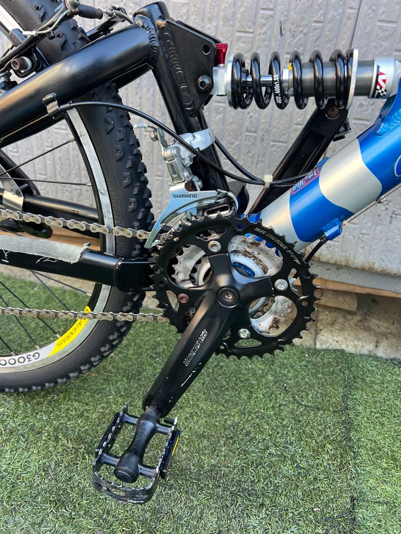 RENAULT Chamois マウンテンバイク フルサス　26インチ