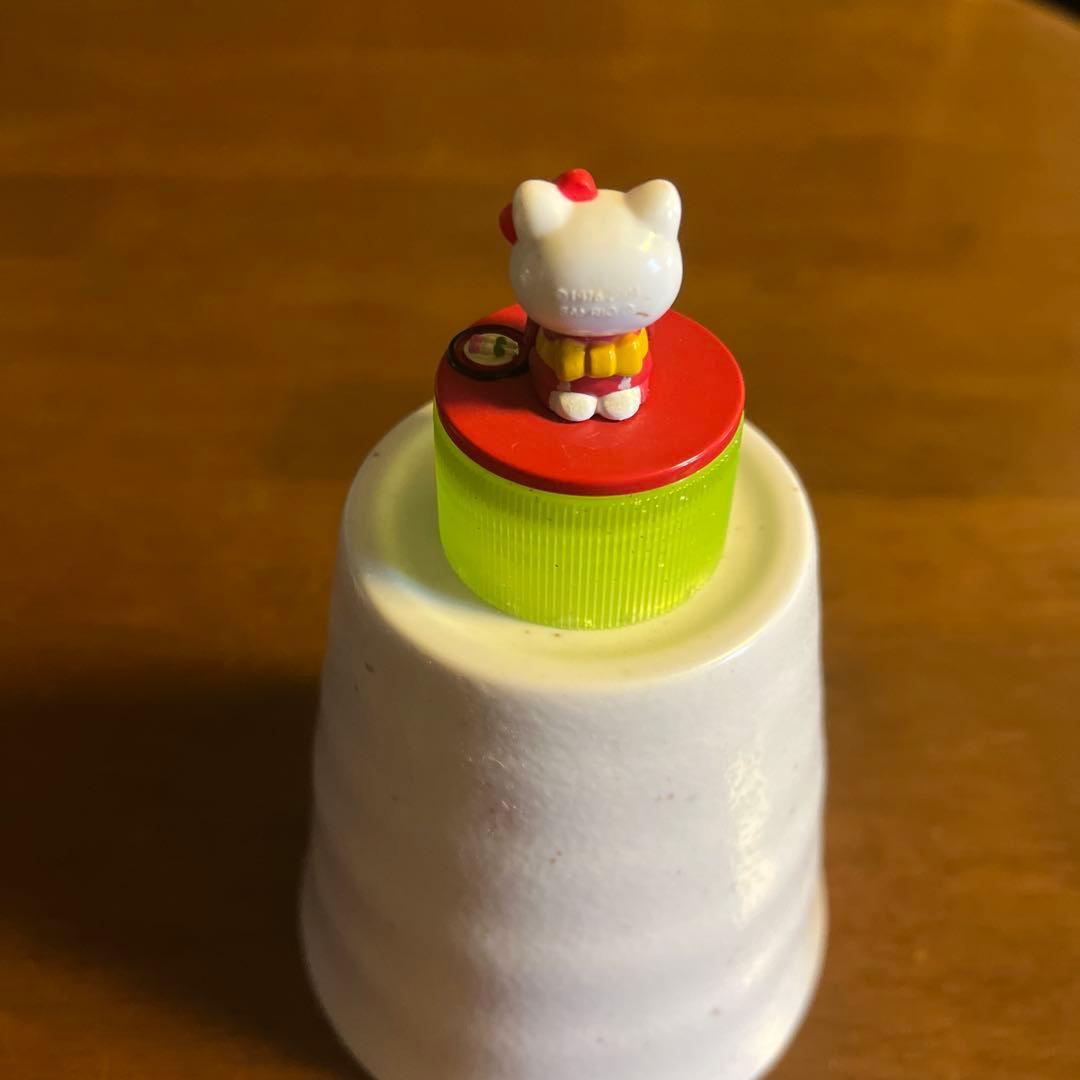 キティちゃん　ペットボトルキャップ