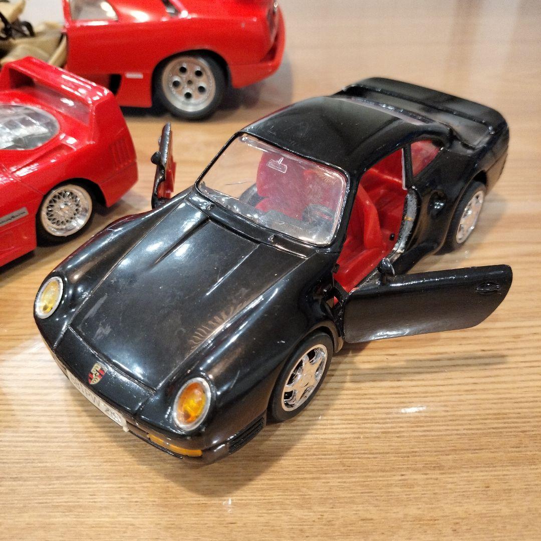 ミニカーセット　1/18が1台　1/24が3台