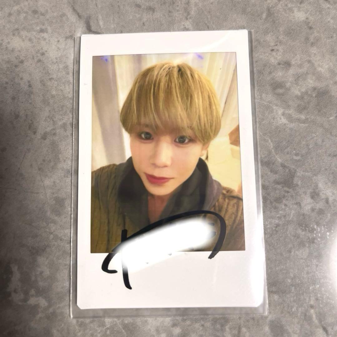 現役歌王☆TAKUYA☆サイン入りチェキ&缶バッチ未開封