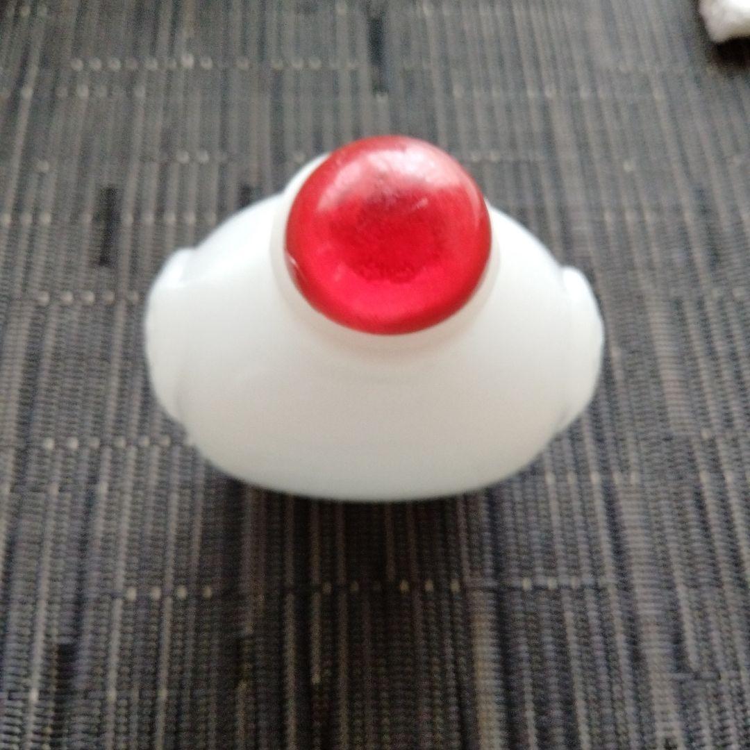 中国骨董コレクション最高潔白玉彫刻双耳鼻煙壺天真無瑕玉石精製本物保証未使用品希少