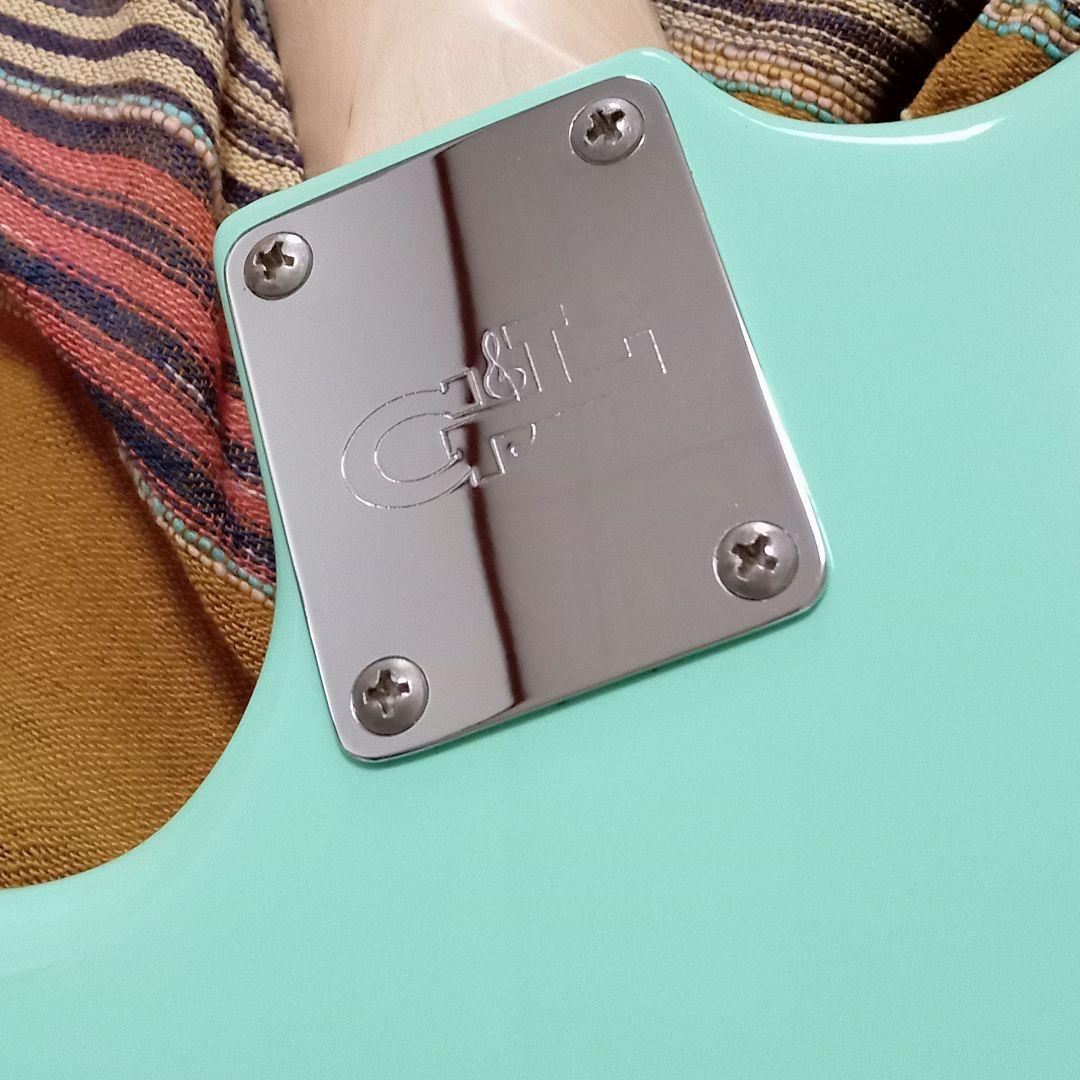 完璧ストラト∼超絶レア/G&L Legacy USA リアハム グリーン