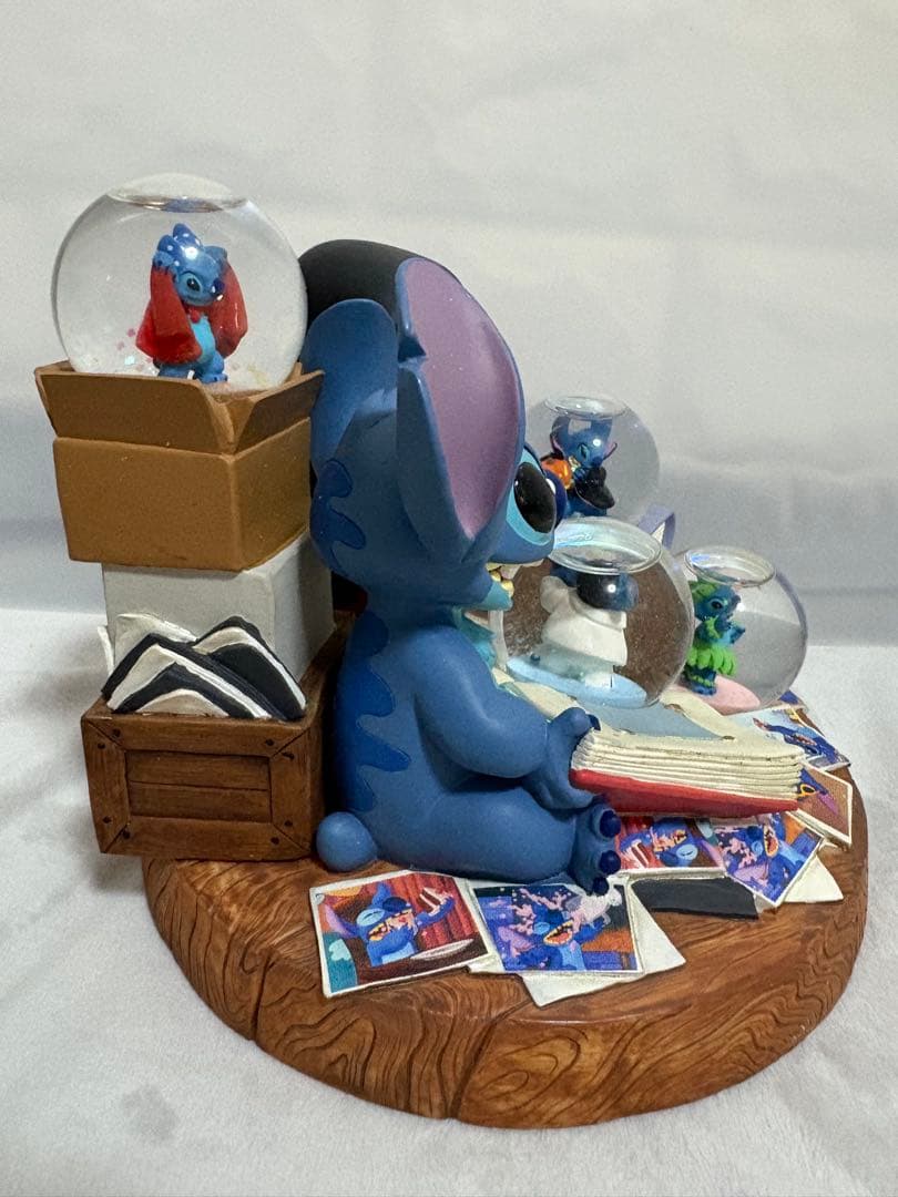 Kartoon★リロ＆スティッチ Dオークション500限定スノーグローブ