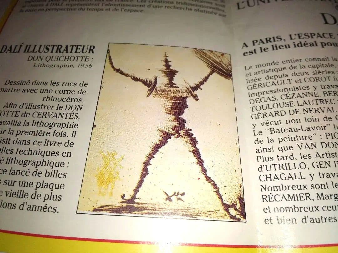 DALI ダリ展の海外リーフレット　海外からの品　レア　一部日本語ありの貴重な品