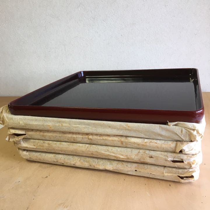 正方形の漆のお盆  5膳セット