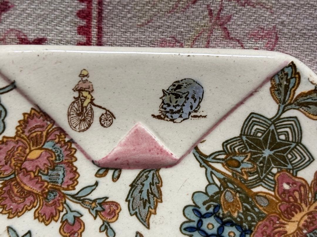 希少フランスアンティーク　サルグミンヌ　アンファンリシャールのカップ&ソーサー③