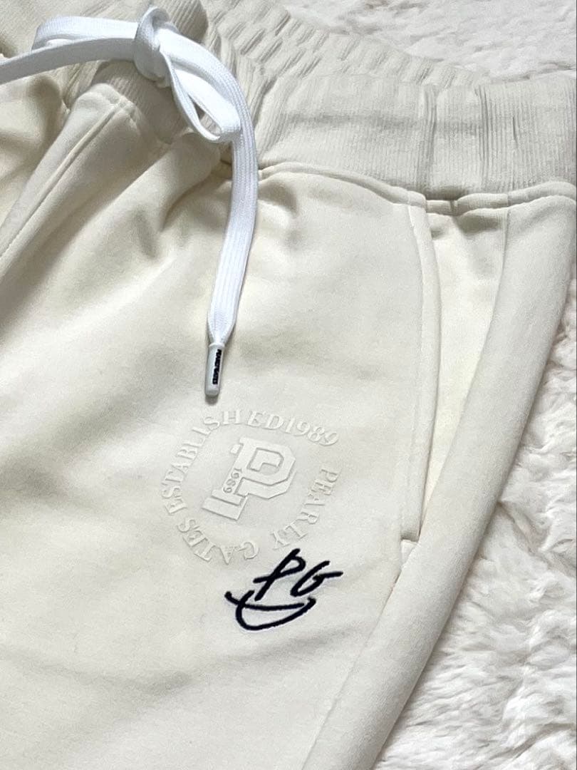 PEARLYGATES のC/Peダンボールジョガーパンツサイズ0新品