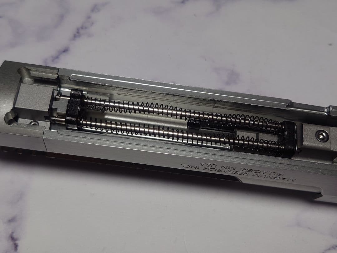 東京マルイ デザートイーグル ハードキック MK XIX バイオハザード 仕様