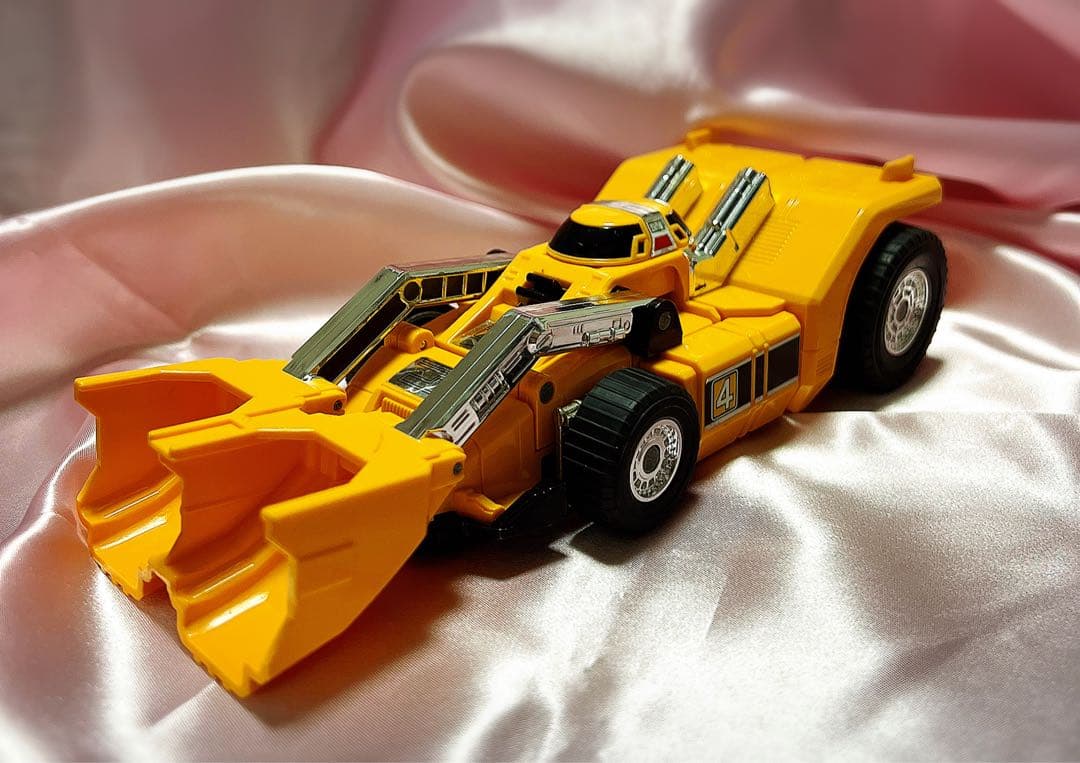 激走戦隊カーレンジャー DX VRVロボ ・ ビクトリートレーラー セット