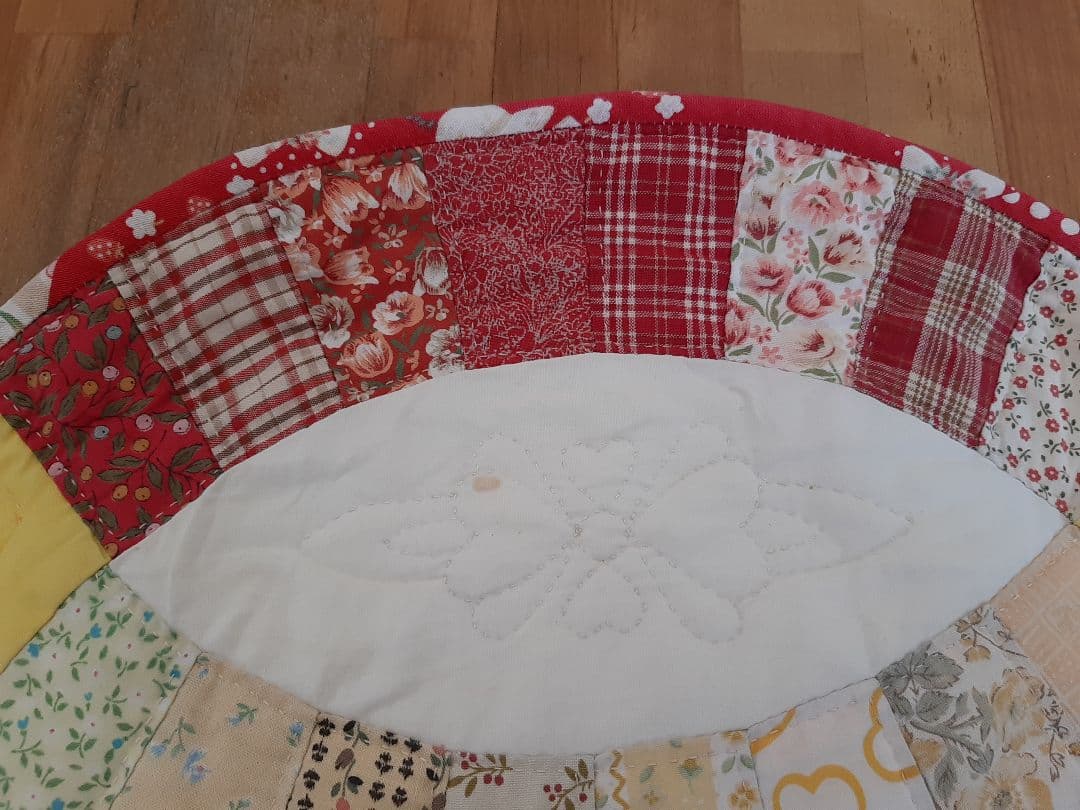 ハンドメイド　パッチワークキルト　ダブルウエディング　ベッドカバー