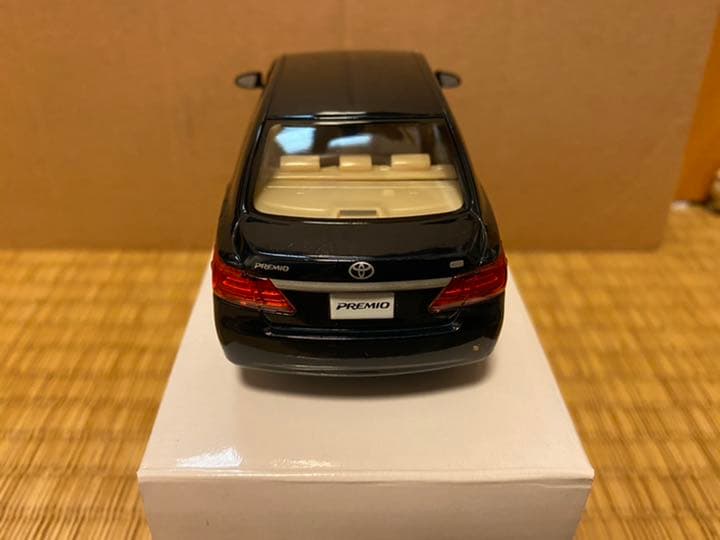 トヨタ プレミオ 非売品ミニカー