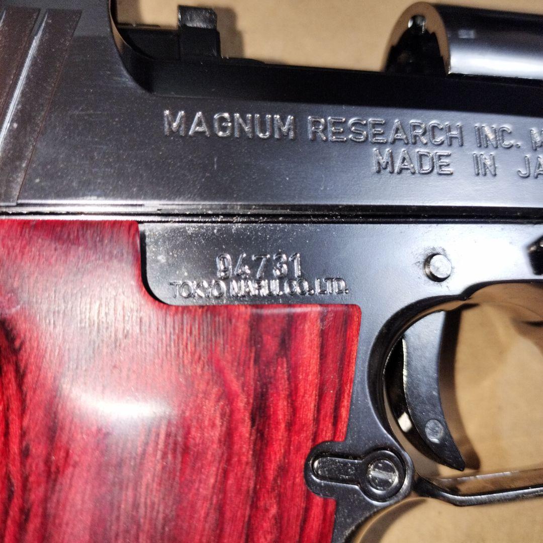 デザートイーグルライトニングホーク5インチカスタム ガスガン シルバー/ウッド