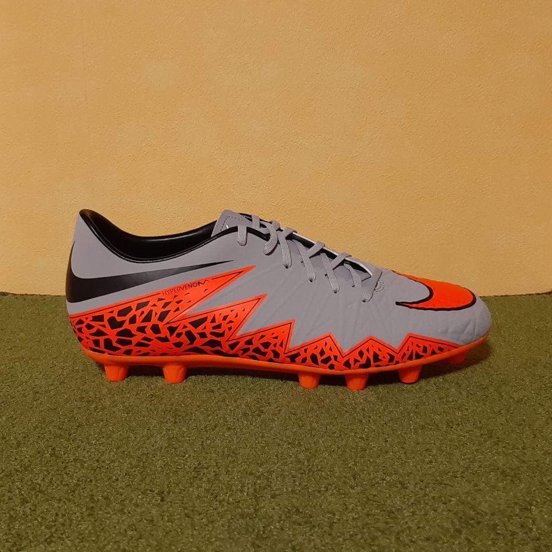 新品 サッカースパイク ナイキ ハイパーヴェノム 廃盤 激レア 25.5cm