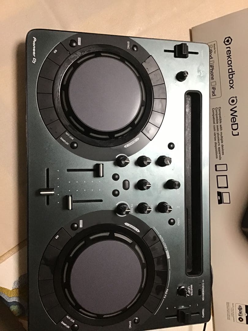 Pioneer DJ DDJ-WeGO4 DJコントローラー