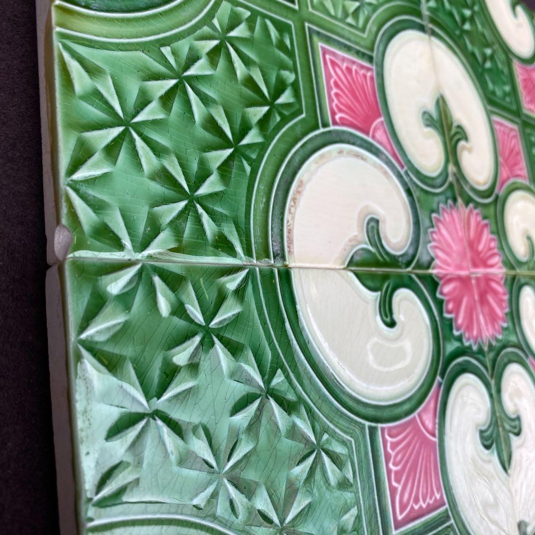 ハンドメイド日本製アンティークマジョリカタイル⑧Ａ４枚セット☆エンボスタイル☆